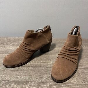 BOC Born Concept Brown Suede Ankle Booties Women's Size 10 M Slouch Zip Heel